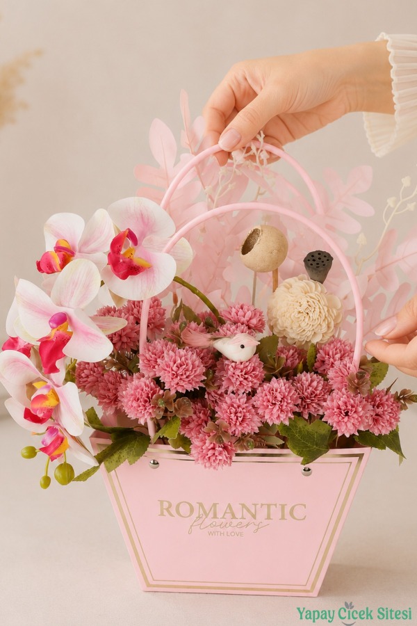Yapay Çiçekli Romantic Çantalı Aranjman Model 40 - 1